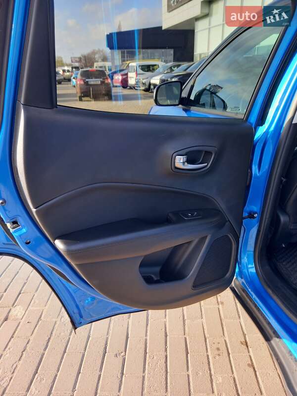Позашляховик / Кросовер Jeep Compass 2019 в Полтаві фото 17 Позашляховик / Кросовер Jeep Compass 2019 в Полтаві