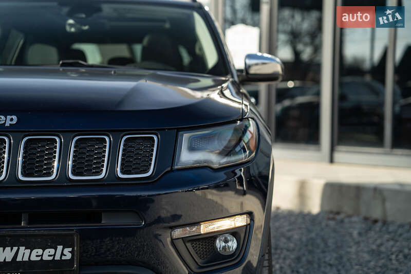 Внедорожник / Кроссовер Jeep Compass 2018 в Черновцах