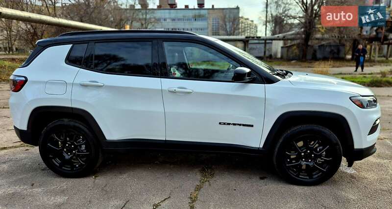 Внедорожник / Кроссовер Jeep Compass 2024 в Днепре