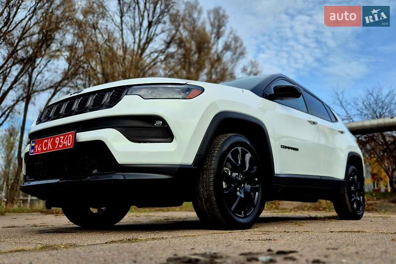 Внедорожник / Кроссовер Jeep Compass 2024 в Днепре
