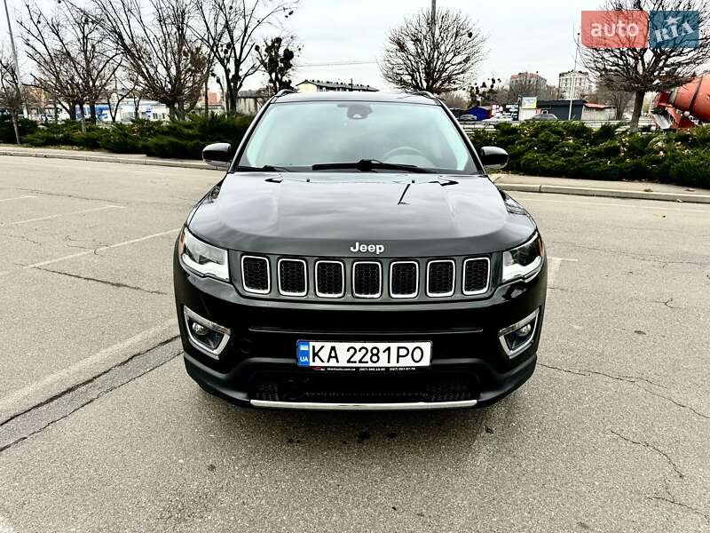 Внедорожник / Кроссовер Jeep Compass 2018 в Киеве