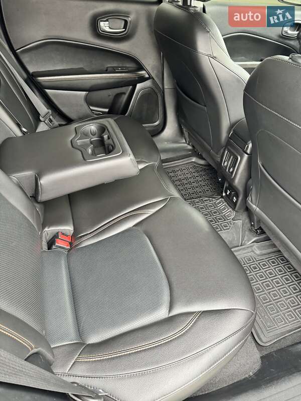 Внедорожник / Кроссовер Jeep Compass 2018 в Киеве