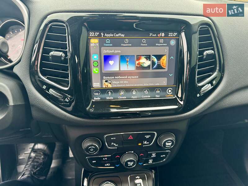 Внедорожник / Кроссовер Jeep Compass 2018 в Киеве