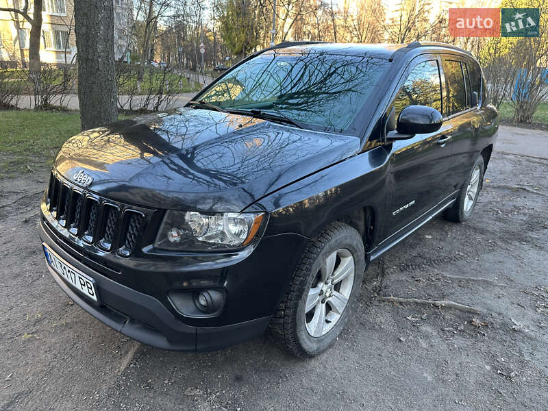 Позашляховик / Кросовер Jeep Compass 2014 в Києві