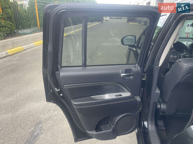 Позашляховик / Кросовер Jeep Compass 2014 в Києві