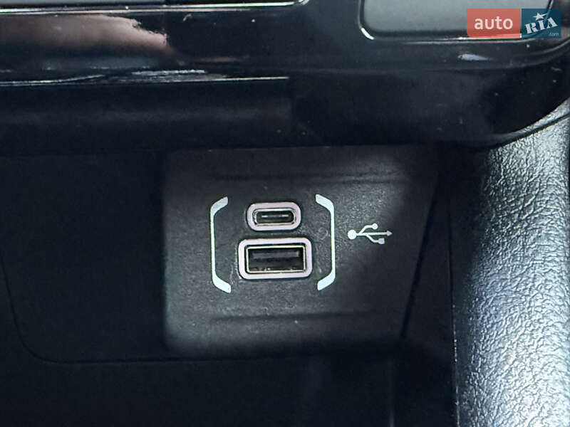 Позашляховик / Кросовер Jeep Compass 2023 в Києві фото 20 Позашляховик / Кросовер Jeep Compass 2023 в Києві