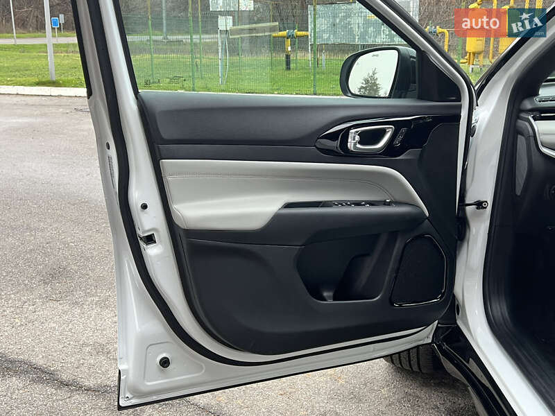 Внедорожник / Кроссовер Jeep Compass 2024 в Харькове