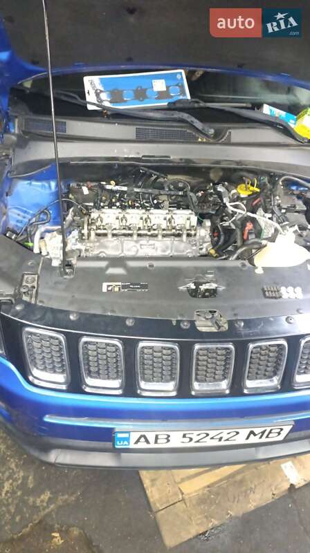 Внедорожник / Кроссовер Jeep Compass 2017 в Виннице