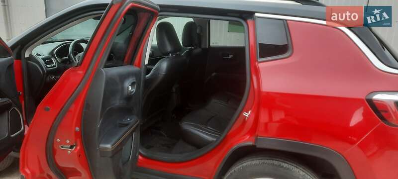 Внедорожник / Кроссовер Jeep Compass 2018 в Ровно фото 19 Внедорожник / Кроссовер Jeep Compass 2018 в Ровно