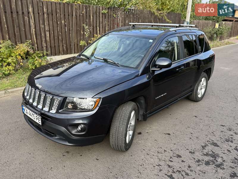 Внедорожник / Кроссовер Jeep Compass 2014 в Киеве