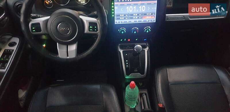Внедорожник / Кроссовер Jeep Compass 2016 в Киеве фото 12 Внедорожник / Кроссовер Jeep Compass 2016 в Киеве