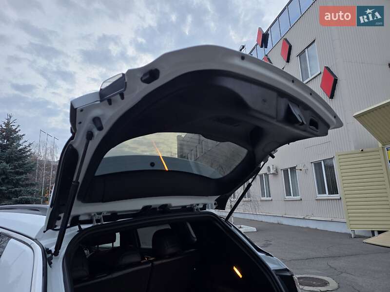 Внедорожник / Кроссовер Jeep Compass 2023 в Полтаве