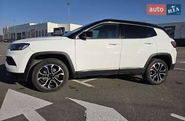 Внедорожник / Кроссовер Jeep Compass 2022 в Киеве
