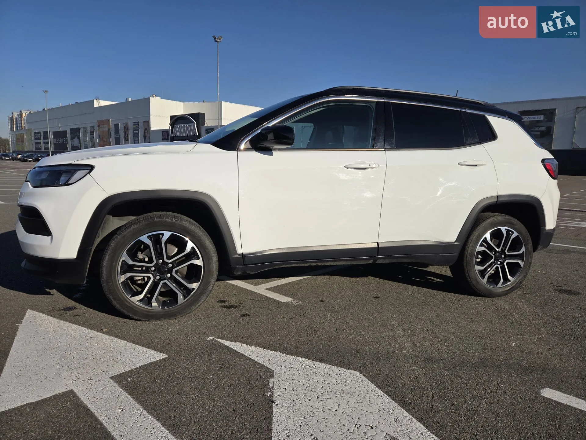2022 Jeep Compass - мініатюра 3
