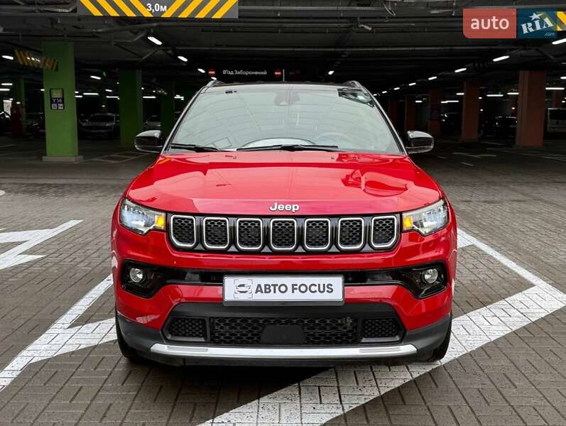 Внедорожник / Кроссовер Jeep Compass 2023 в Киеве