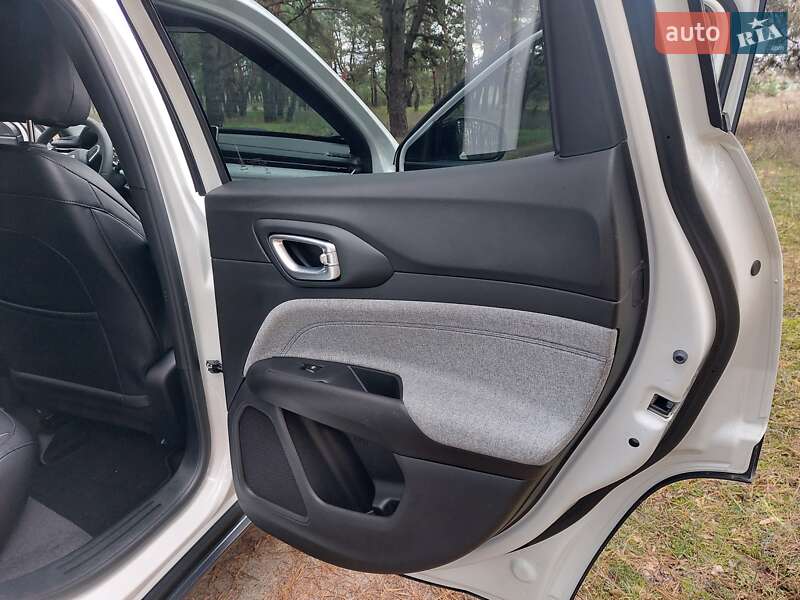 Позашляховик / Кросовер Jeep Compass 2024 в Кременчуці