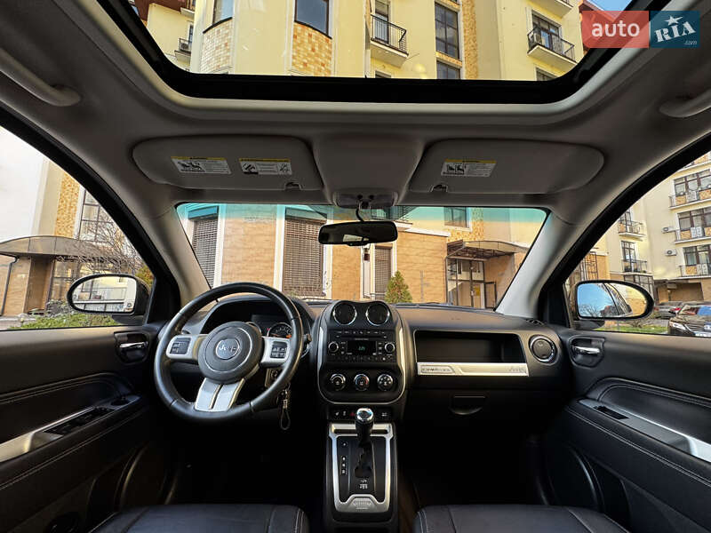 Позашляховик / Кросовер Jeep Compass 2016 в Києві