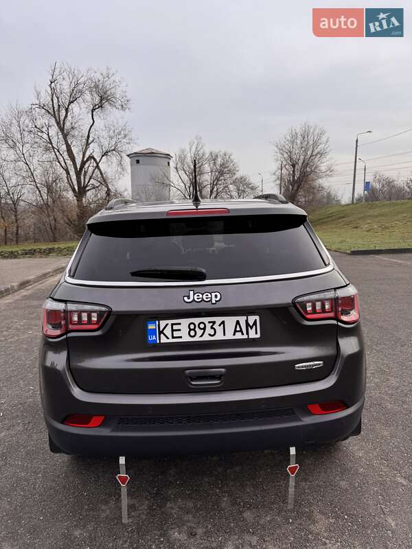 Внедорожник / Кроссовер Jeep Compass 2017 в Кривом Роге