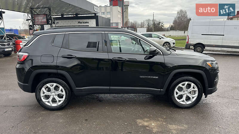 Внедорожник / Кроссовер Jeep Compass 2024 в Дубно