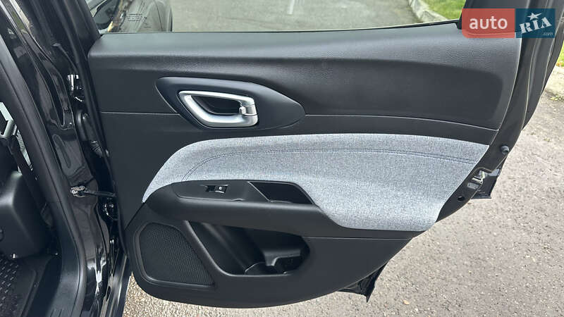 Внедорожник / Кроссовер Jeep Compass 2024 в Дубно