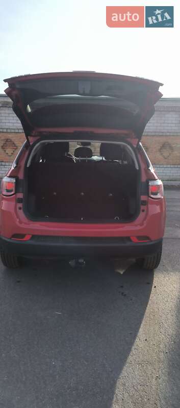 Внедорожник / Кроссовер Jeep Compass 2017 в Черкассах