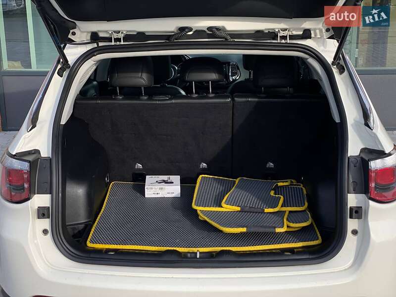 Позашляховик / Кросовер Jeep Compass 2019 в Києві