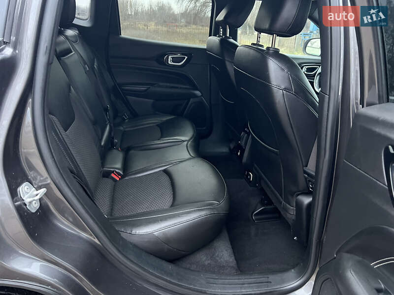 Позашляховик / Кросовер Jeep Compass 2022 в Чернігові