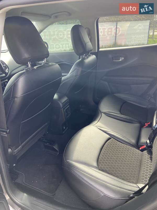 Позашляховик / Кросовер Jeep Compass 2020 в Ірпені