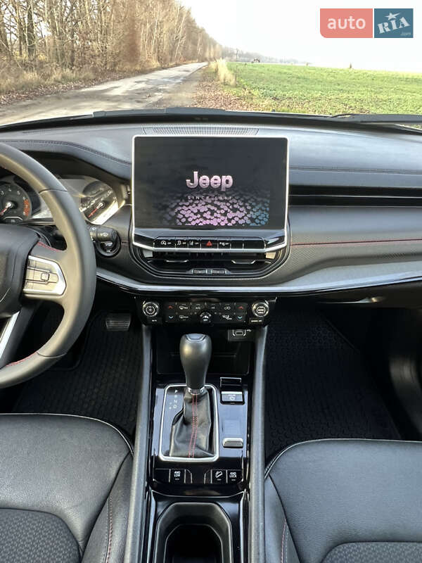 Внедорожник / Кроссовер Jeep Compass 2023 в Киеве