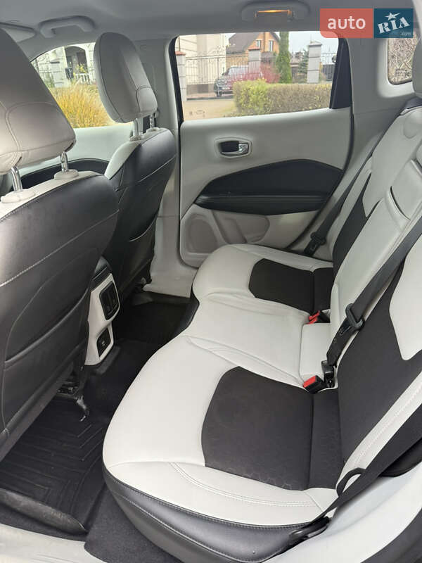 Внедорожник / Кроссовер Jeep Compass 2018 в Полтаве фото 19 Внедорожник / Кроссовер Jeep Compass 2018 в Полтаве