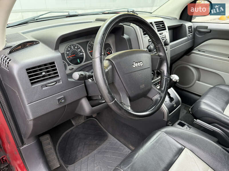 Позашляховик / Кросовер Jeep Compass 2007 в Києві