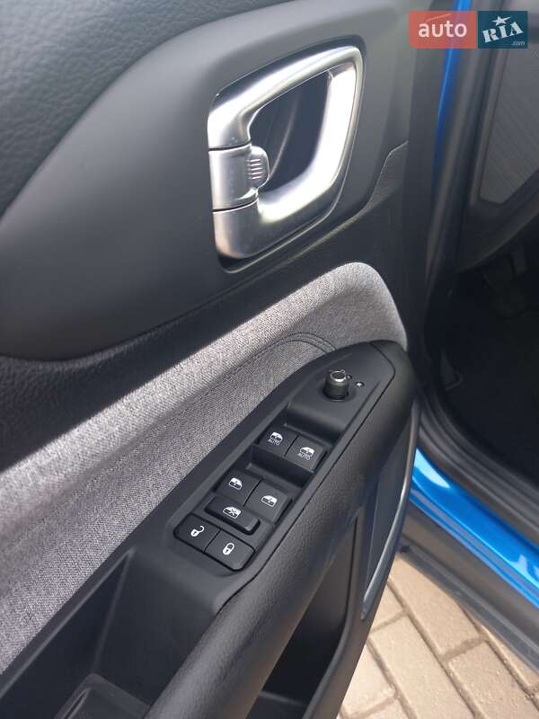 Внедорожник / Кроссовер Jeep Compass 2025 в Полтаве