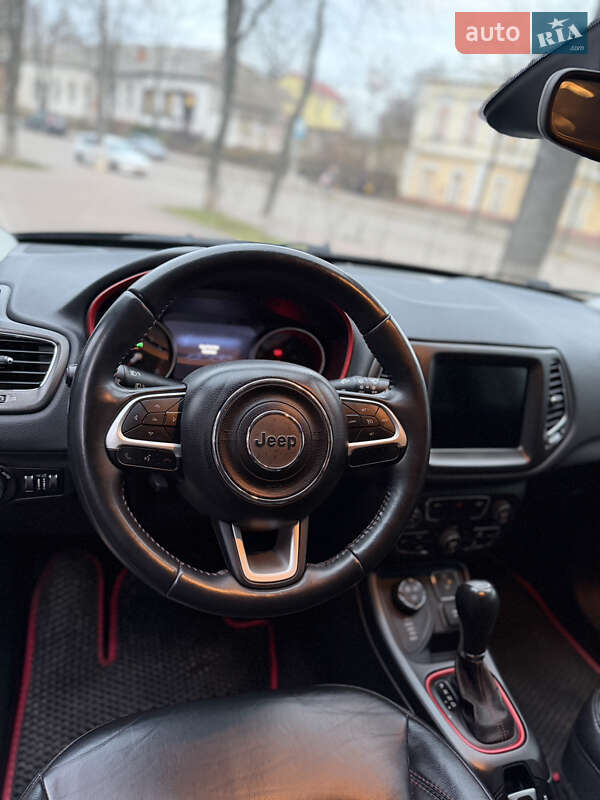 Позашляховик / Кросовер Jeep Compass 2017 в Сумах