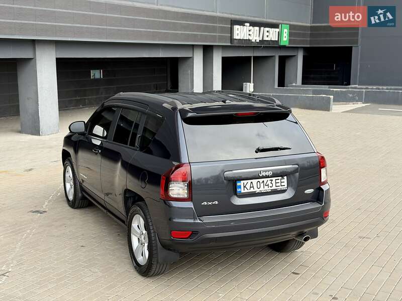 Внедорожник / Кроссовер Jeep Compass 2014 в Киеве