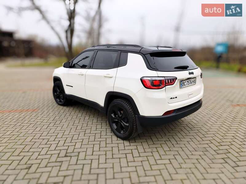 Позашляховик / Кросовер Jeep Compass 2018 в Золочеві