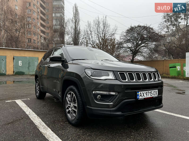 Внедорожник / Кроссовер Jeep Compass 2017 в Харькове