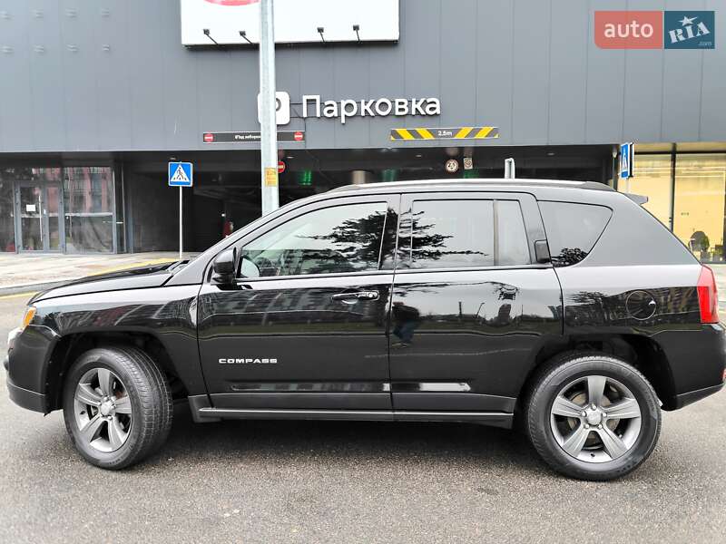 Позашляховик / Кросовер Jeep Compass 2014 в Києві