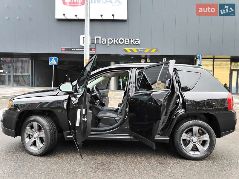 Позашляховик / Кросовер Jeep Compass 2014 в Києві