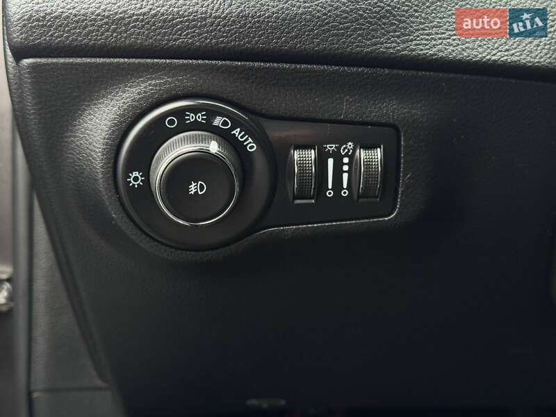 Внедорожник / Кроссовер Jeep Compass 2020 в Ровно