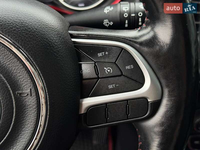 Внедорожник / Кроссовер Jeep Compass 2020 в Ровно