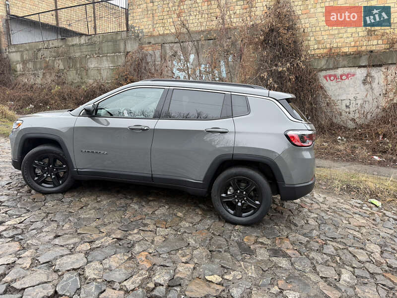 Позашляховик / Кросовер Jeep Compass 2024 в Києві фото 4 Позашляховик / Кросовер Jeep Compass 2024 в Києві