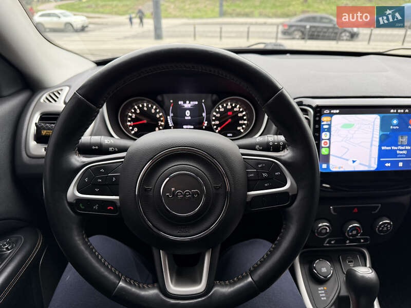 Внедорожник / Кроссовер Jeep Compass 2017 в Днепре