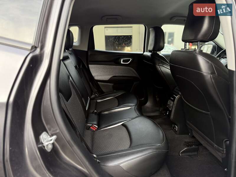 Позашляховик / Кросовер Jeep Compass 2022 в Львові фото 46 Позашляховик / Кросовер Jeep Compass 2022 в Львові