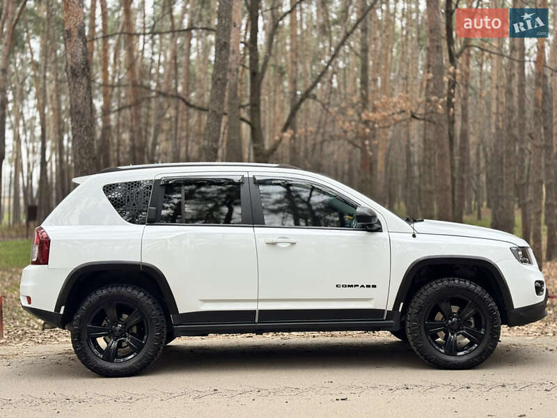 Внедорожник / Кроссовер Jeep Compass 2015 в Киеве фото 8 Внедорожник / Кроссовер Jeep Compass 2015 в Киеве