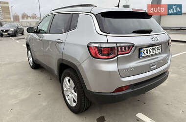 Внедорожник / Кроссовер Jeep Compass 2021 в Киеве