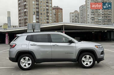 Внедорожник / Кроссовер Jeep Compass 2021 в Киеве