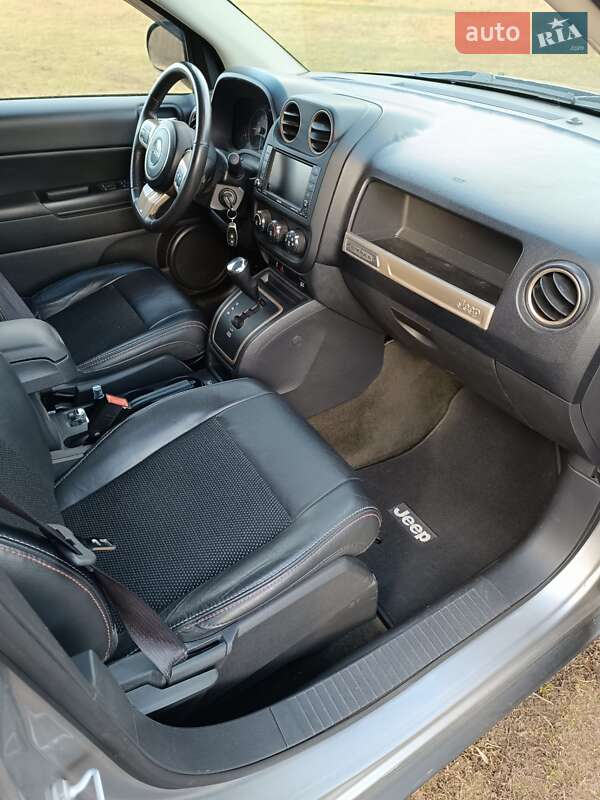 Внедорожник / Кроссовер Jeep Compass 2016 в Диканьке