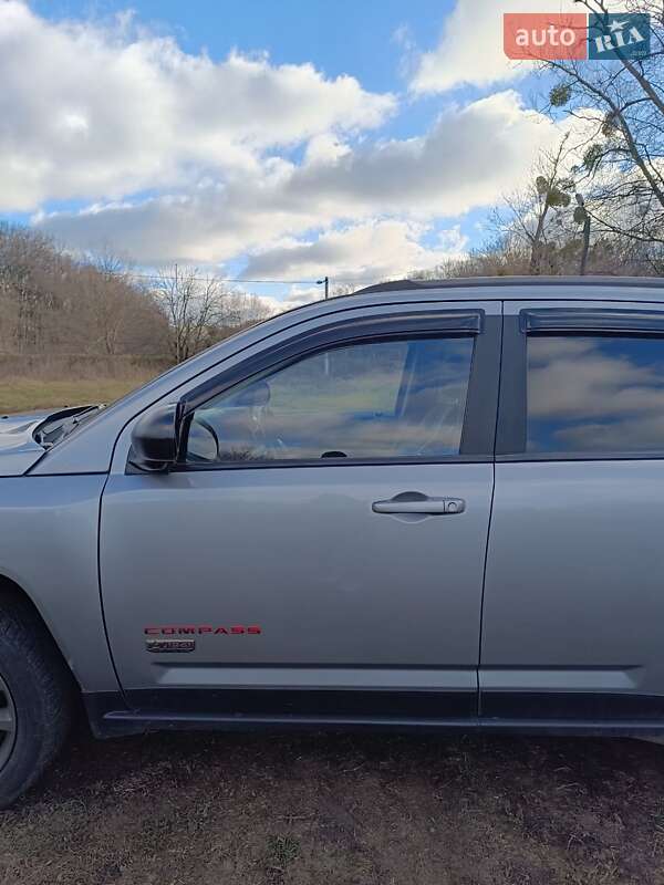 Внедорожник / Кроссовер Jeep Compass 2016 в Диканьке