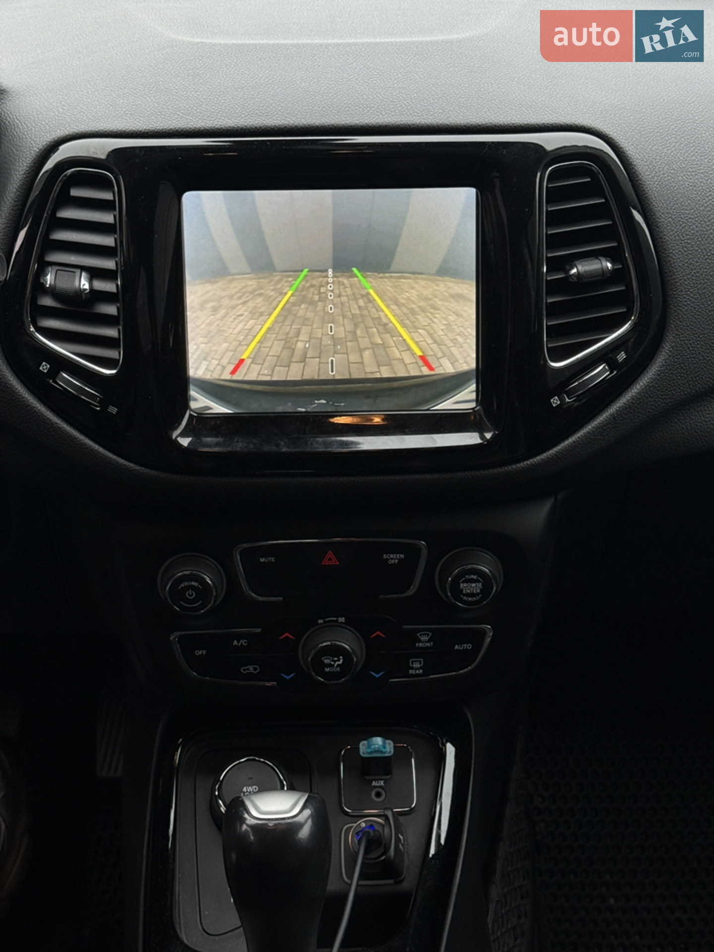 2018 Jeep Compass - мініатюра 26