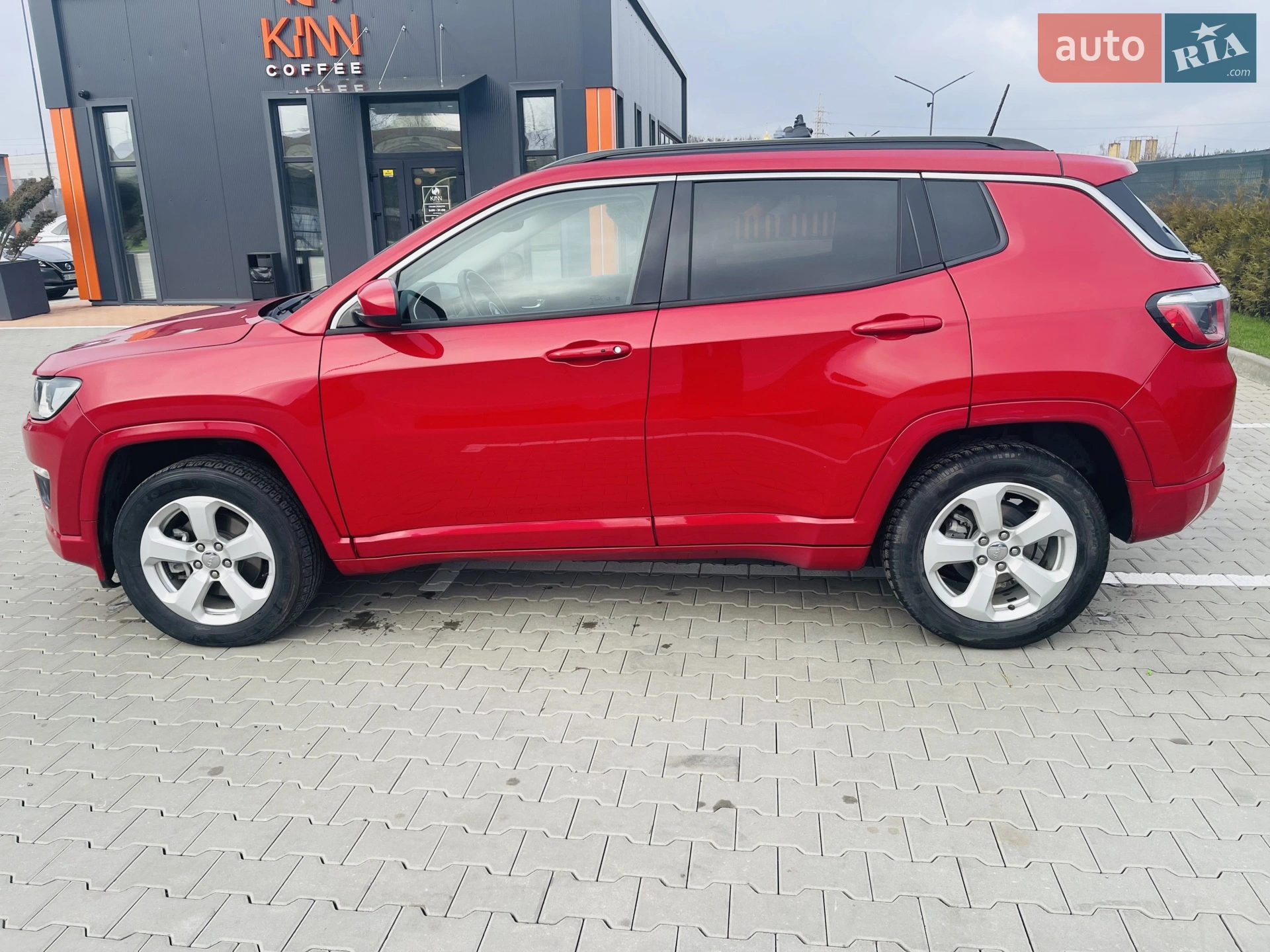 2019 Jeep Compass - мініатюра 2